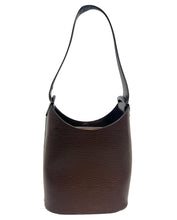 Load image into Gallery viewer, Louis Vuitton Epi Sac Handbag
