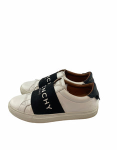 Givenchy Sneakers