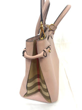 Load image into Gallery viewer, Burberry pink handbag/ Crossbody
