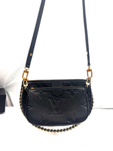 Load image into Gallery viewer, Louis Vuitton Multi Pochette Accessoires Monogram Empreinte Giant
