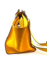 Load image into Gallery viewer, Celine Trapeze Bag Medium
