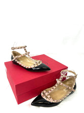 Load image into Gallery viewer, Valentino Garavani Rockstud Black Flats
