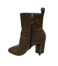 Load image into Gallery viewer, Louis Vuitton Patent Nano Monogram Silhouette Ankle Boots
