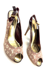 Load image into Gallery viewer, Louis Vuitton Monogram Pumps
