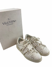 Load image into Gallery viewer, Valentino Garavani Rockstud Sneakers
