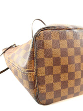 Load image into Gallery viewer, Louis Vuitton Neverfull MM
