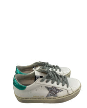 Load image into Gallery viewer, Golden Goose Hi Star Low Top Sneakers
