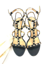 Load image into Gallery viewer, Valentino Garavani Rockstud Sandals
