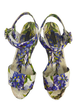 Load image into Gallery viewer, Dolce Gabbana White Floral Print Canvas Wedge
