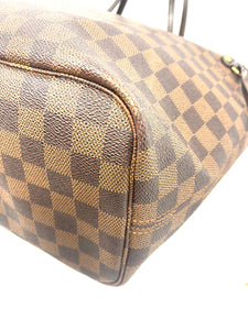 Louis Vuitton Damier Neverful MM