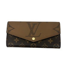 Load image into Gallery viewer, Louis Vuitton Sarah Wallet monogram
