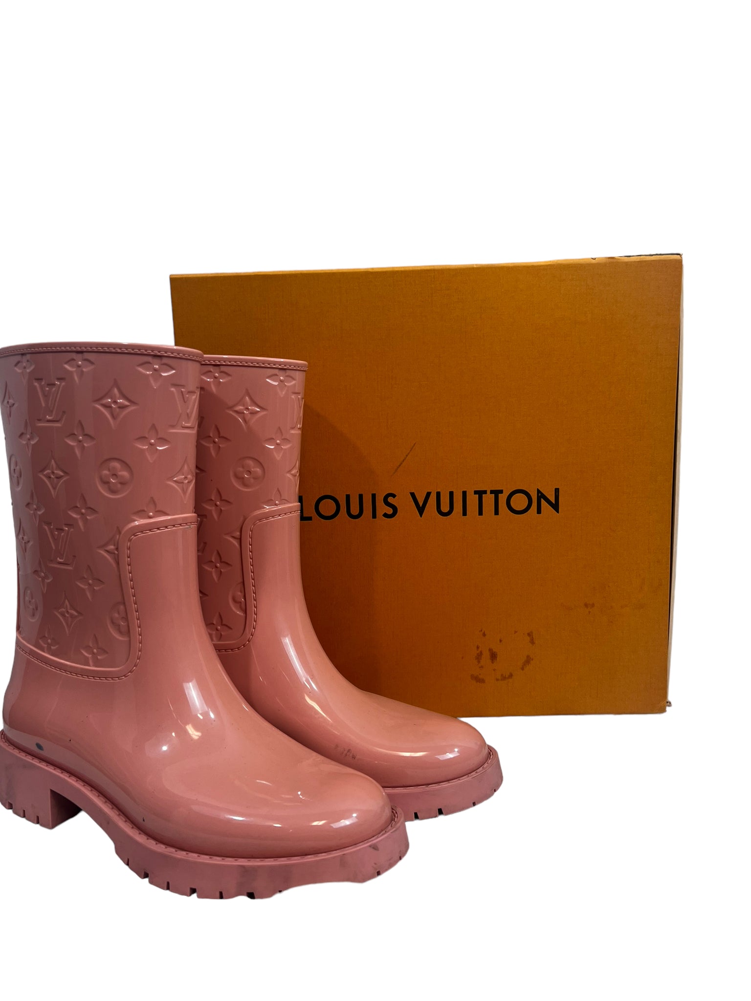 Louis Vuitton Rainboots Pink – thankunext.us