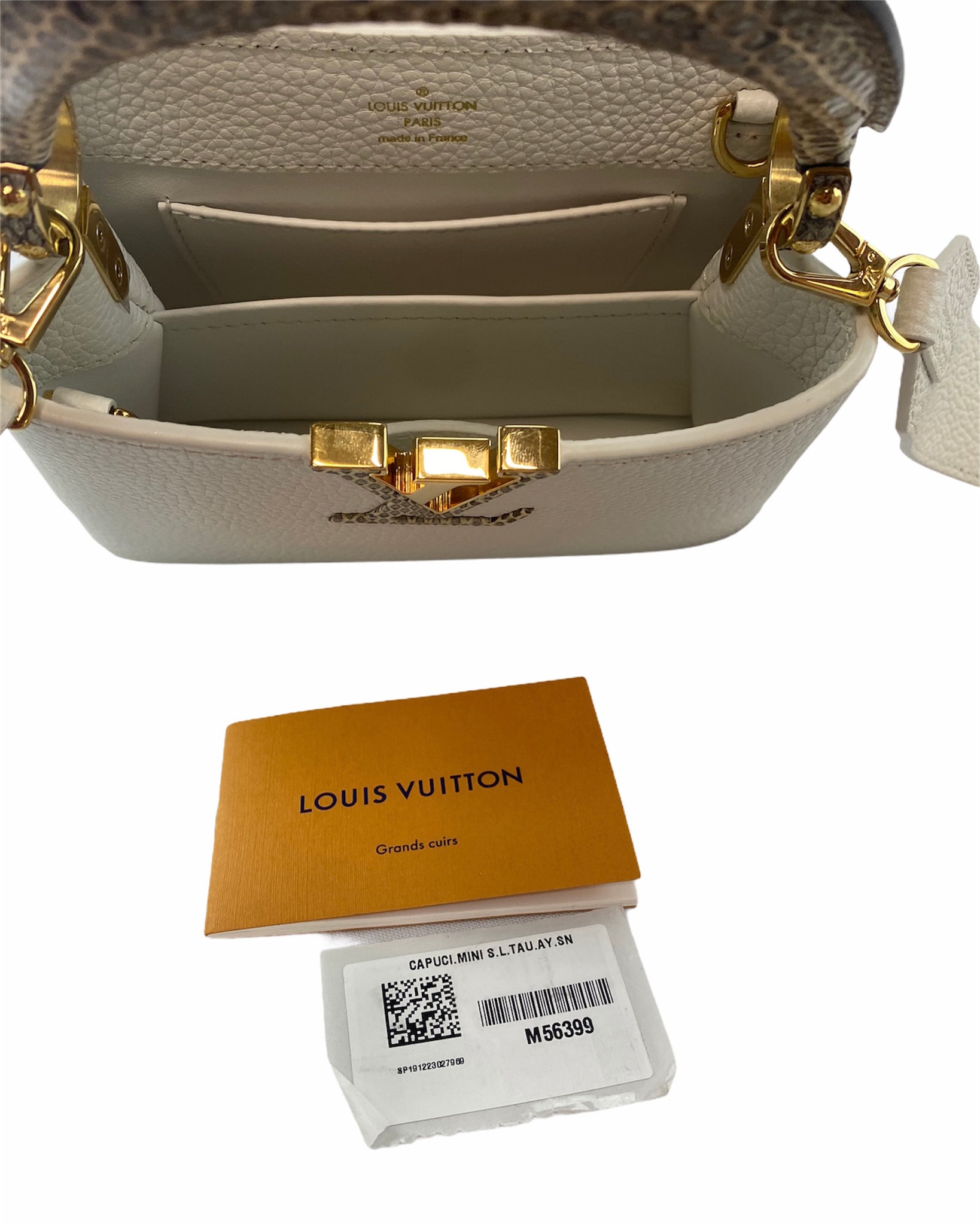 Louis Vuitton Capucines BB Silver