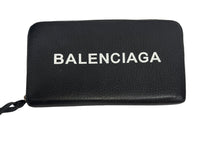 Load image into Gallery viewer, Balenciaga Black Everyday Wallet
