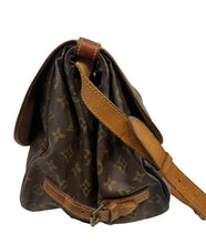 Load image into Gallery viewer, Louis Vuitton Saumur monogram crossbody
