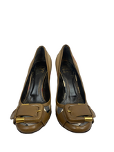 Load image into Gallery viewer, Burberry Nova Pump
