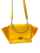 Load image into Gallery viewer, Celine Trapeze Bag Medium
