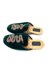 Load image into Gallery viewer, Gucci Mules Green Velluto
