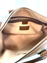 Load image into Gallery viewer, Gucci Boston Blind for Love Handbag
