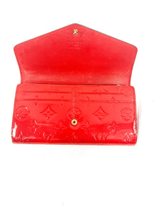 Louis Vuitton Vernis Red Wallet