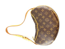 Load image into Gallery viewer, Louis Vuitton croissant pm
