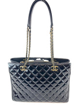 Load image into Gallery viewer, Chanel Black Patent Leather Quilted Shoulderbag
