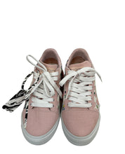 Load image into Gallery viewer, Off White Sneakers Pink
